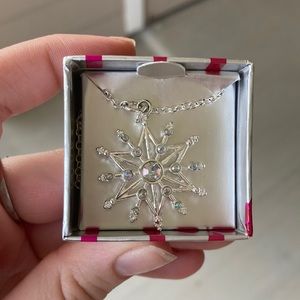 Avon Silver-tone Snowflake Necklace